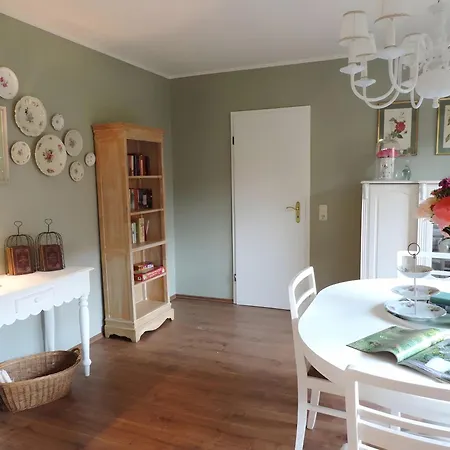 Prázdninový dům Luettje Huus 3 Hage