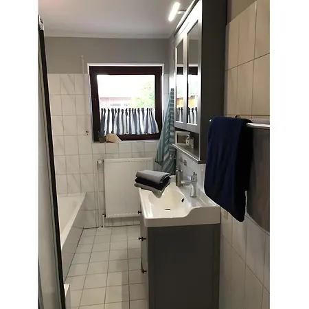 Luettje Huus 3 *